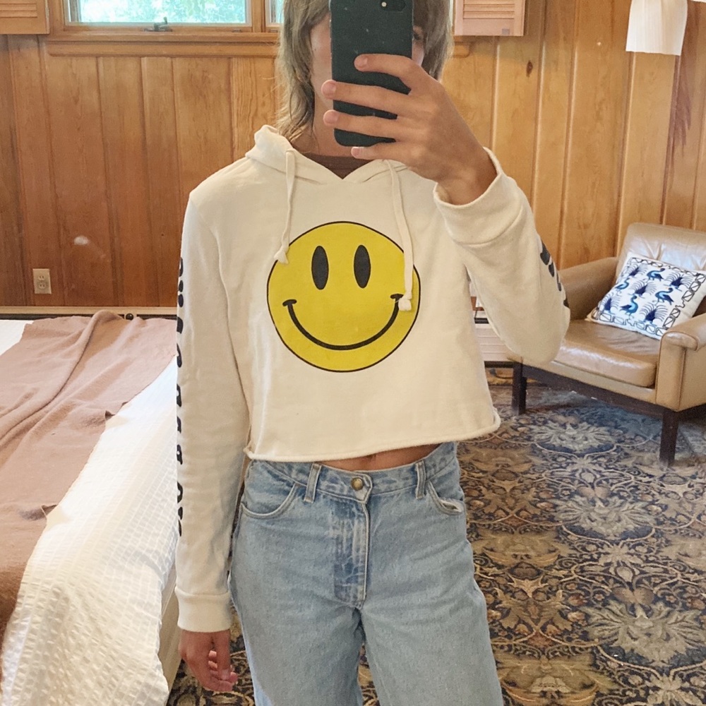 Urban Outfitters No Bad Days Smiley Fleece Cropped Hoodie